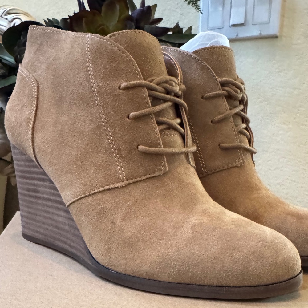 Lucky Brand Shylow Taupe Lace Up Wedge Bootie